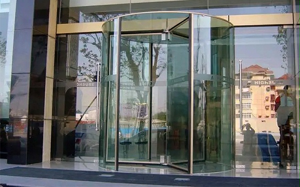 維修不當(dāng)，技術(shù)缺失，對(duì)旋轉(zhuǎn)門的影響