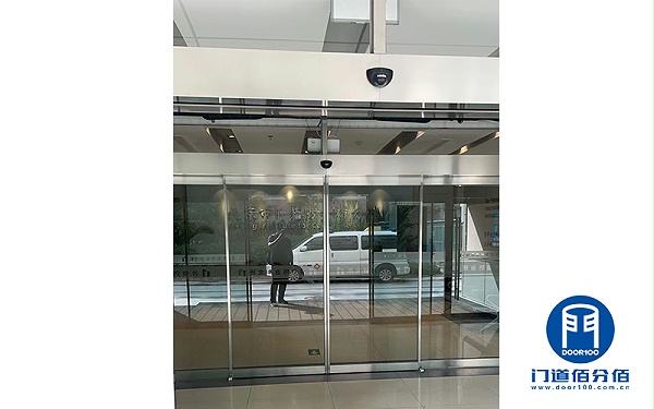 自動門維修案例之凱必盛自動平滑門晃動故障維修