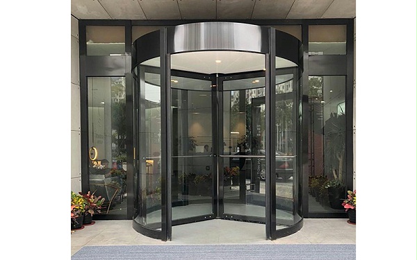 門把手選購(gòu)：材質(zhì)與安裝