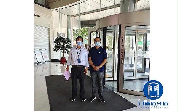 泰州旋銀行自動(dòng)旋轉(zhuǎn)門維修保養(yǎng)實(shí)錄