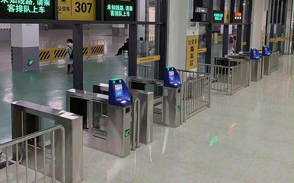 揭秘門禁控制系統(tǒng)“速通”閘機(jī)