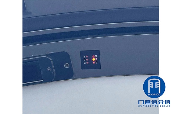 自動(dòng)旋轉(zhuǎn)門門停，故障燈B亮維修實(shí)例
