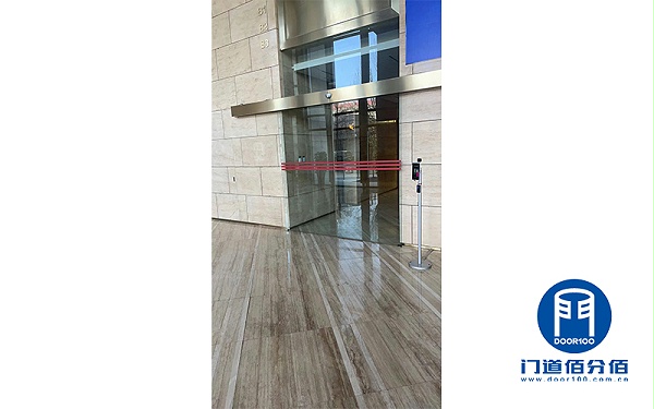 中鐵公司旗下大廈自動門維修保養(yǎng)服務(wù)過程