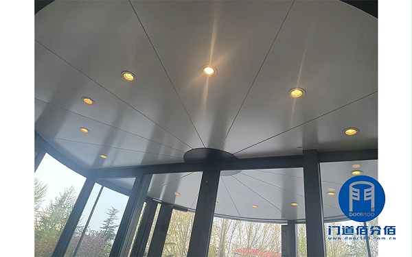 中鐵公司旗下大廈自動門維修保養(yǎng)服務(wù)過程