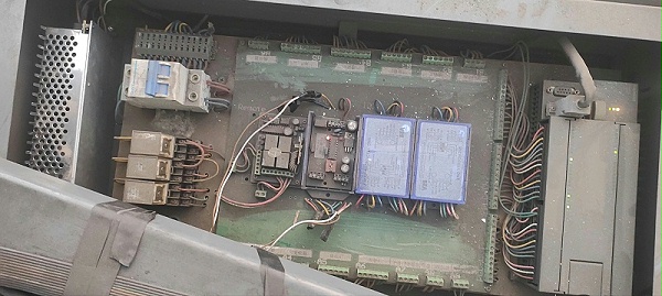 3ef9389a8bf9f1b211f201b2e5c86d04_compress