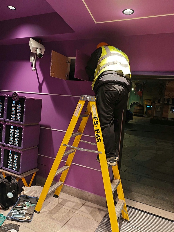 422bf0669fb89fdbe5d74654ef856f59_origin(1)