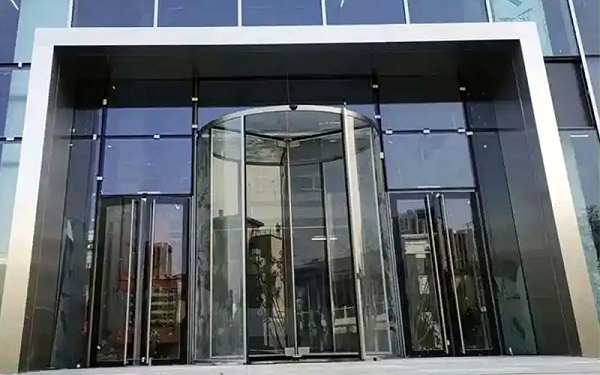 公共場(chǎng)所旋轉(zhuǎn)門管理規(guī)范