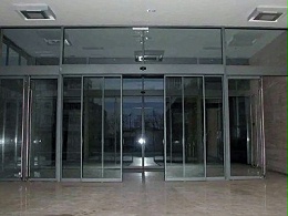 怎樣買門-自動門購買時各種銷售渠道優(yōu)勢與劣勢分析