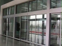 自動玻璃門保養(yǎng)不簡單，工作內(nèi)容全知道