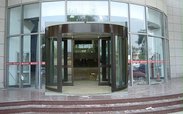 自動旋轉(zhuǎn)門定期保養(yǎng)內(nèi)容介紹