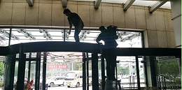 門道佰分佰自動門維修教你如何檢查自動門運(yùn)行是否正常