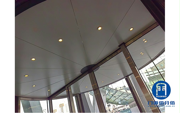 技術(shù)工程師視角下的旋轉(zhuǎn)門保養(yǎng)實(shí)戰(zhàn)