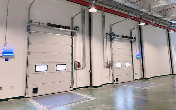 如何安裝提升門？提升門安裝方式與標準介紹