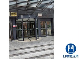 守護(hù)入口之美：三翼旋轉(zhuǎn)門維護(hù)之旅