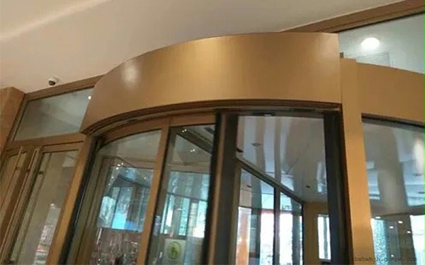 冬季熱風(fēng)幕使用須知