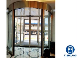 上海黃浦區(qū)某酒店更換維修圣維旋轉(zhuǎn)門(mén)主動(dòng)輪總成服務(wù)案例