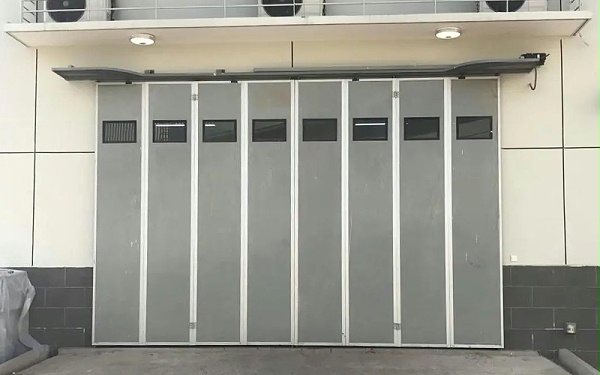 工業(yè)折疊門構(gòu)成深度解析