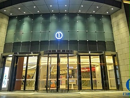 昆明某大廈智匯門(mén)道品牌自動(dòng)弧形門(mén)、平滑門(mén)維修服務(wù)案例