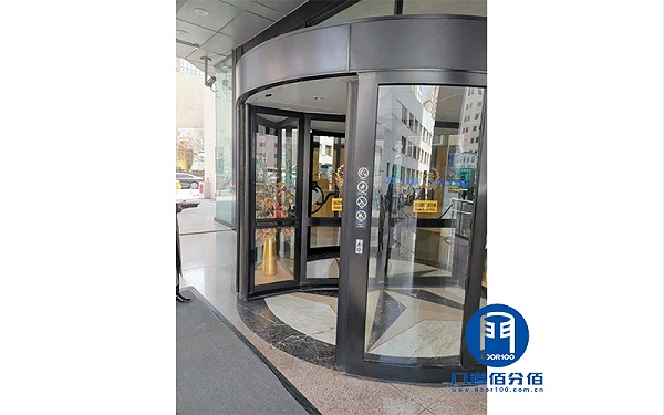 案例分享：大廈自動旋轉(zhuǎn)門保養(yǎng)服務(wù)