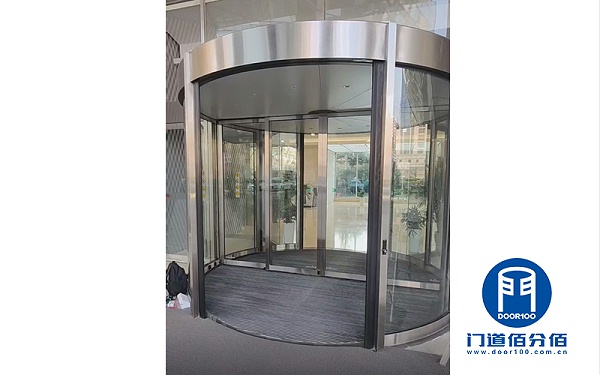 國家電網(wǎng)辦公樓自動(dòng)兩翼旋轉(zhuǎn)門防夾傳感器維修更換案例