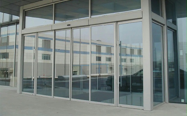 自動(dòng)平移門