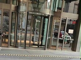 國際酒店電動門維修保養(yǎng)