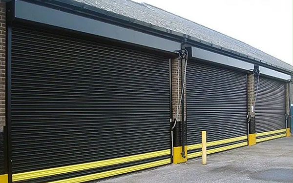 深入了解工業(yè)卷簾門故障：原因、預(yù)防與應(yīng)對
