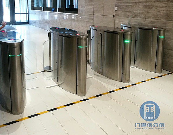 完成閘機(jī)維修