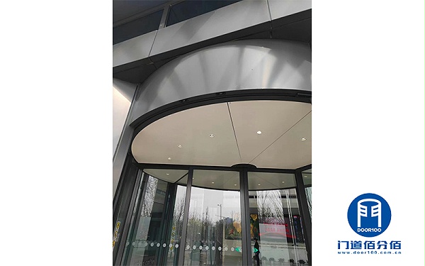 中航信寶盾兩翼門維修案例：解決異常運行問題