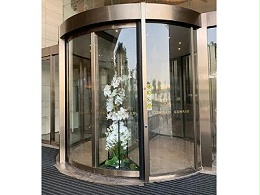 物業(yè)公司須知：旋轉門保養(yǎng)使用監(jiān)管方案