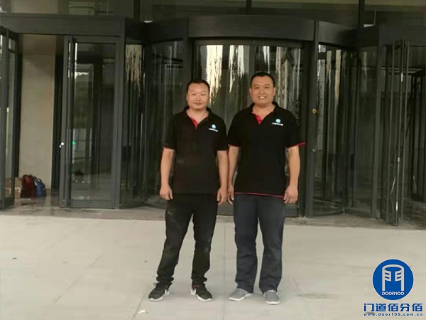 濟南黨校多瑪自動旋轉(zhuǎn)門電器系統(tǒng)維修升級服務(wù)