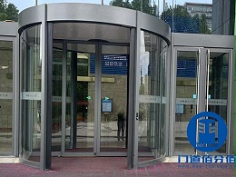 如何延長(zhǎng)寶盾旋轉(zhuǎn)門(mén)使用壽命？維保案例帶你了解