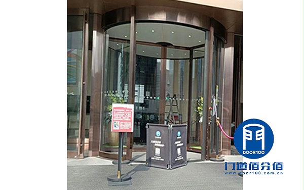 案例丨旋轉(zhuǎn)自動(dòng)門運(yùn)行噪音、異響故障維修