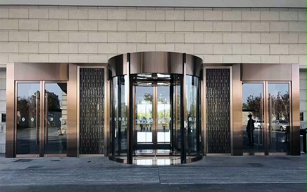 穿越千年的門(mén)韻：探索門(mén)的藝術(shù)