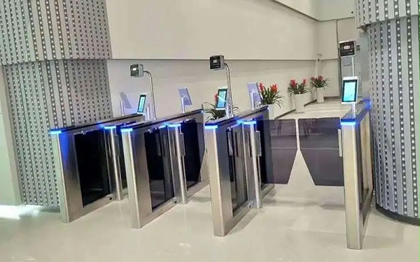 速通門保養(yǎng)和維護(hù)注意事項(xiàng)