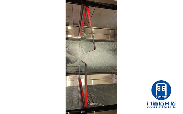 維修案例丨維修寶盾速通門門扇不開、門扇對不齊故障