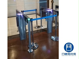 巡檢AS速通門與維修霍曼提升門項目