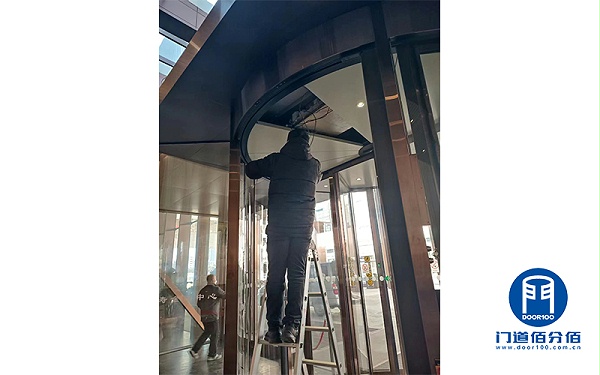 案例分享丨寶盾旋轉(zhuǎn)門(mén)保養(yǎng)維修服務(wù)