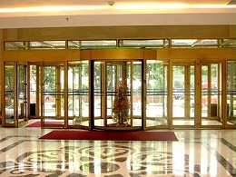 自動旋轉(zhuǎn)門啟動步驟及運行注意事項