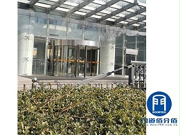 旋轉(zhuǎn)自動兩翼門門停故障維修（足部傳感器問題處理）