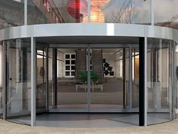 旋轉(zhuǎn)門保養(yǎng)：適度為宜，頻繁反成負(fù)擔(dān)