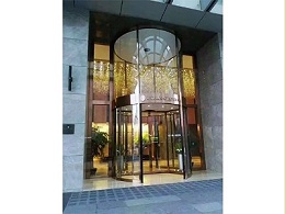 應(yīng)對(duì)與使用：嚴(yán)寒大雪下的自動(dòng)旋轉(zhuǎn)門