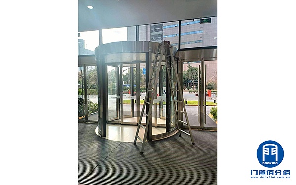 寶盾旋轉(zhuǎn)門維保之上海研發(fā)機構(gòu)旋轉(zhuǎn)門維護