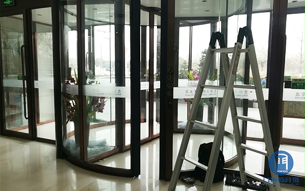 自動(dòng)旋轉(zhuǎn)門保養(yǎng)工具