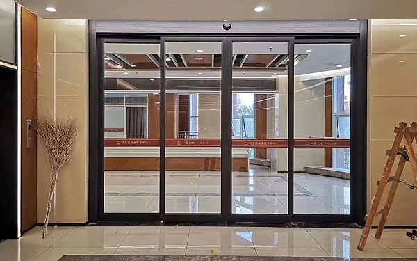 自動(dòng)平滑門機(jī)械配件安裝要求介紹