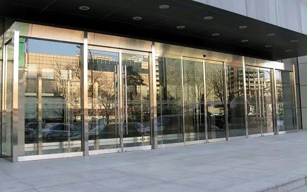 自動玻璃門初次使用功能測試