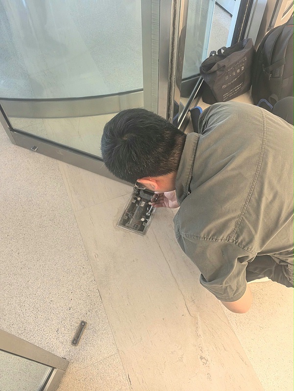 073ccdc9efdd75c3679c84349bc7100a_compress