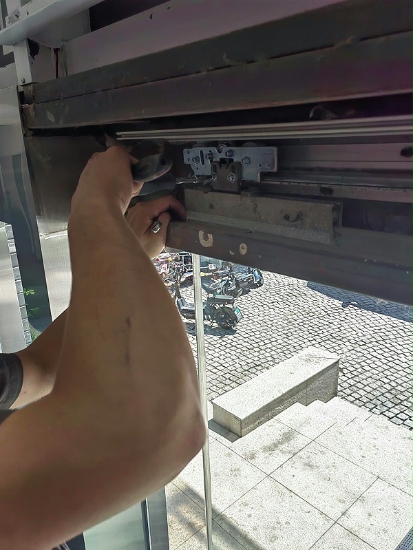 6ed8df6f1b93fad051d26af3bdbba49c_compress