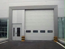 提升門維護(hù)保養(yǎng)步驟方案