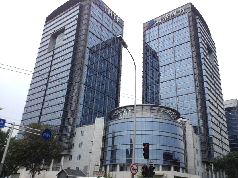 北京海淀清華同方科技廣場(chǎng)地彈門維修服務(wù)案例